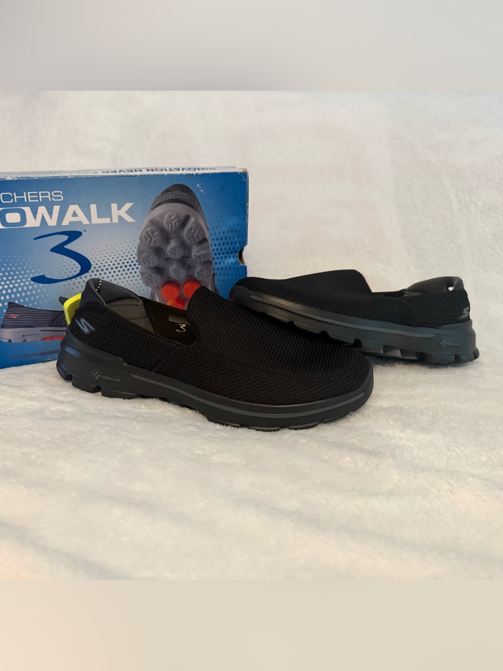 NWT Skechers GoWalk 3 Men’s Black Slip-On Mesh Walking Shoes